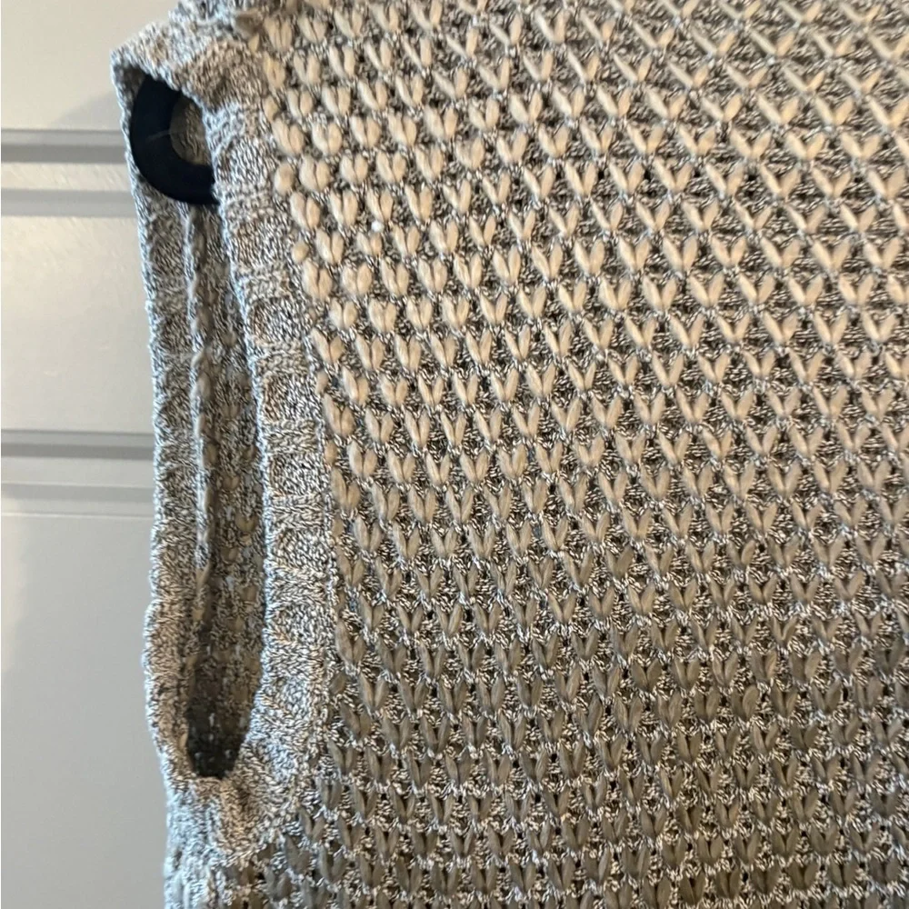 Simply Noelle Knit Equestrian Vest Marled Tan &Gray | Leather Toggle M
